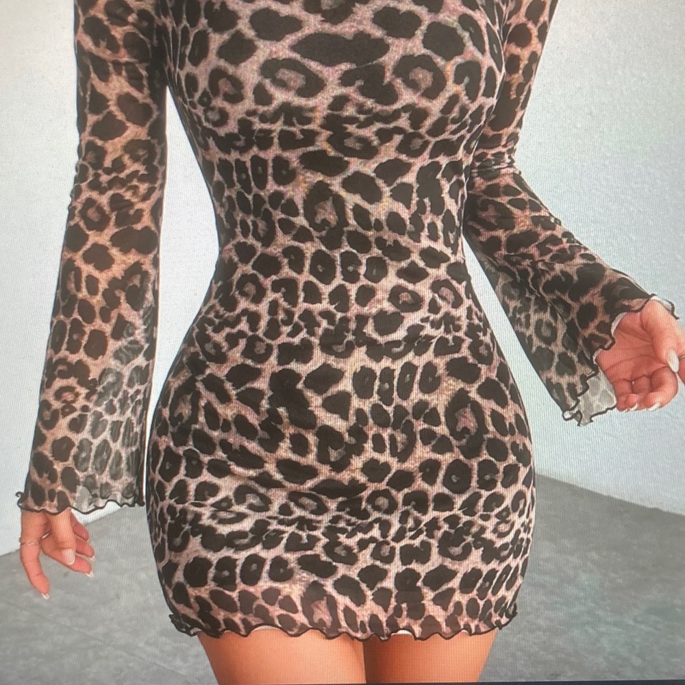 Long Sleeve Leopard Print Bodycon Dress in Brown - Picture 5 of 6